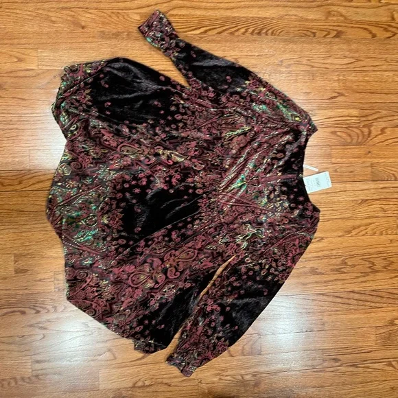 Free People crushed velvet dress.  Fully lined. New with tags. - Picture 5 of 7